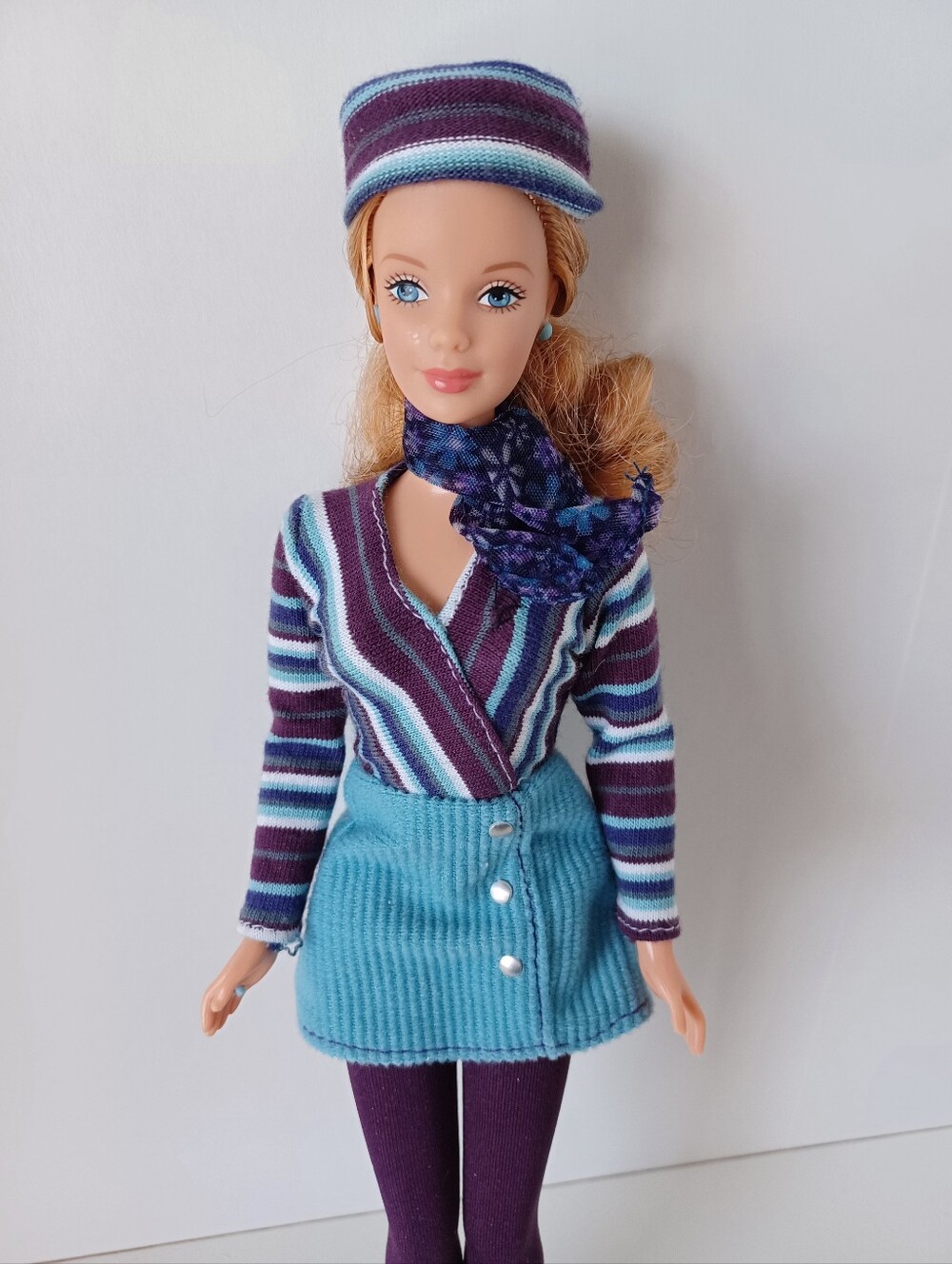 Vintage Barbie Fashion Doll In Blue Outfit Toy Collectible